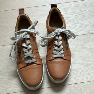 Tyche International platform shoes